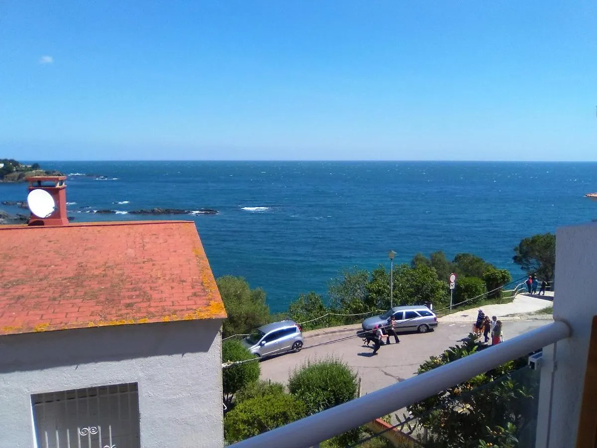 Ca La Nuri Pis 2 Con Vistas Al Mar Apartment Llanca Spain